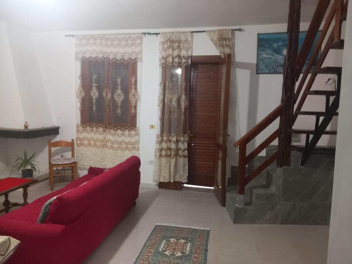 Holiday House In Siniscola Villa Exterior photo